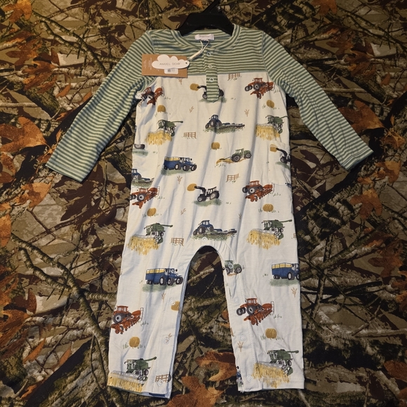 Angel Dear Farm Machines bamboo contrast sleeve romper 12 - 18 Mos - Picture 4 of 5